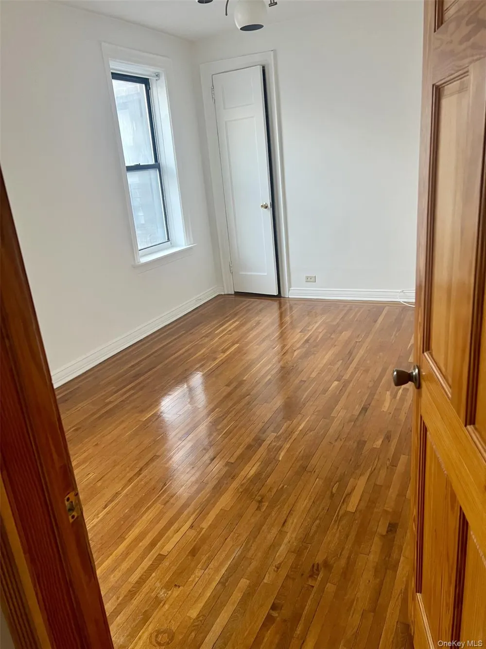 2186 Cruger Avenue #5K Bronx, NY 10462