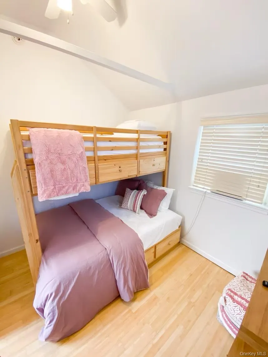 298 Cottage Walk Ocean Beach, NY 11770