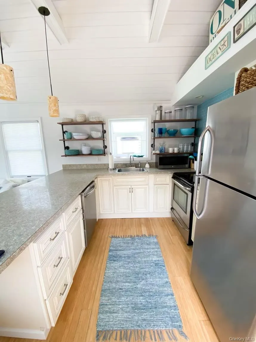 298 Cottage Walk Ocean Beach, NY 11770