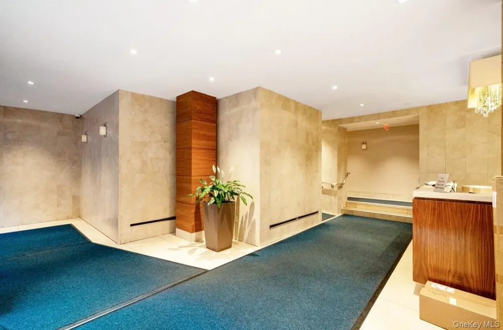 420 E 64th Street #W8F New York (Manhattan), NY 10065