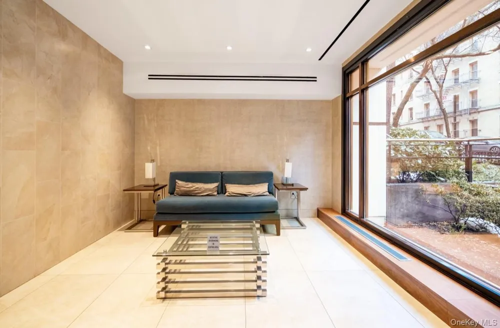 420 E 64th Street #W8F New York (Manhattan), NY 10065