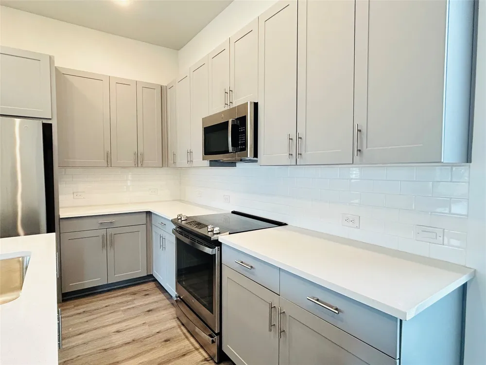 760 W Bedford Euless Road #218 Hurst, TX 76053