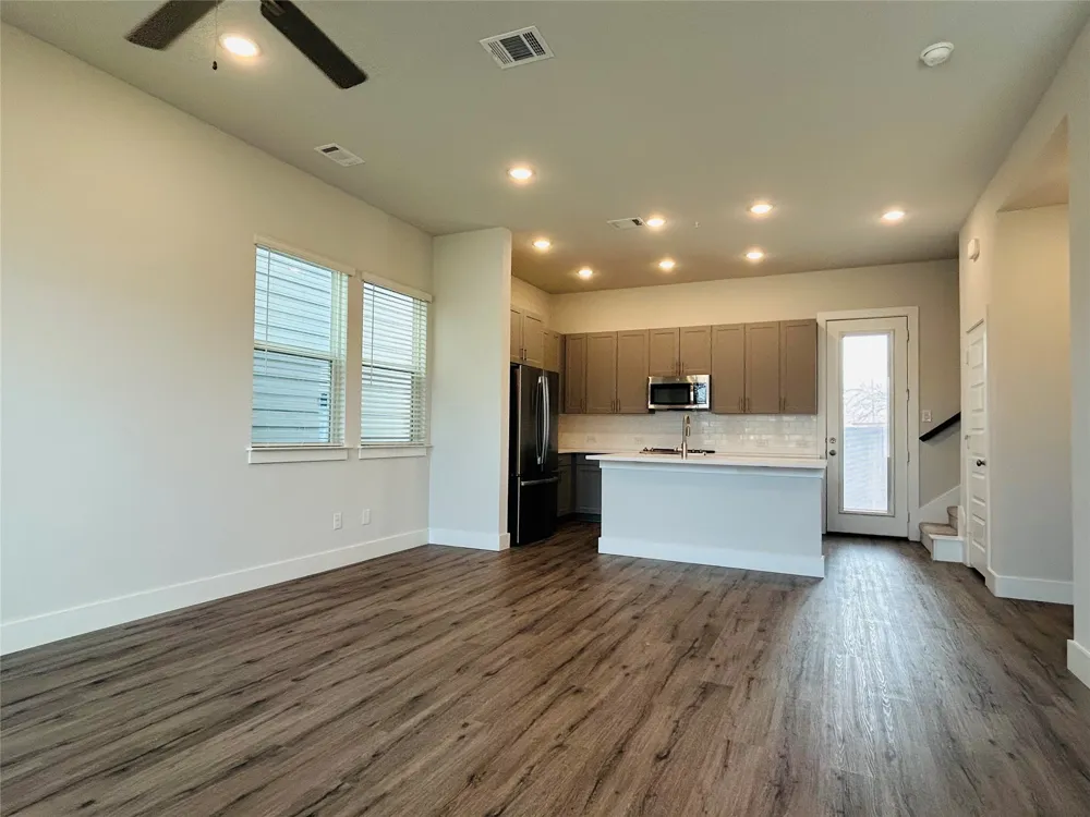 760 W Bedford Euless Road #218 Hurst, TX 76053