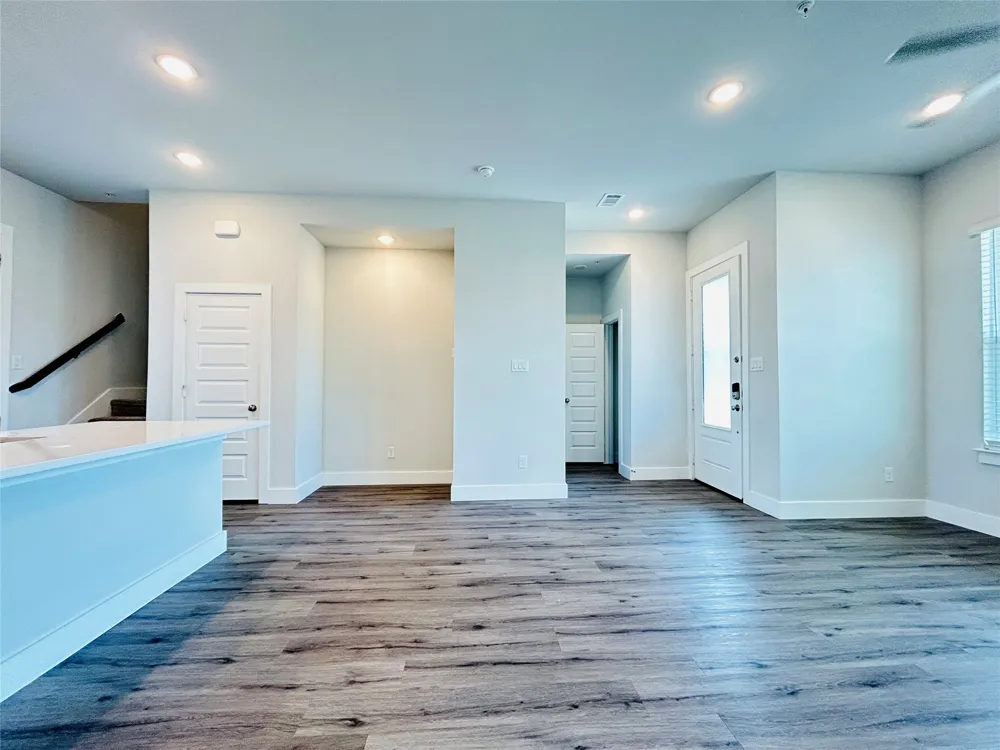 760 W Bedford Euless Road #218 Hurst, TX 76053