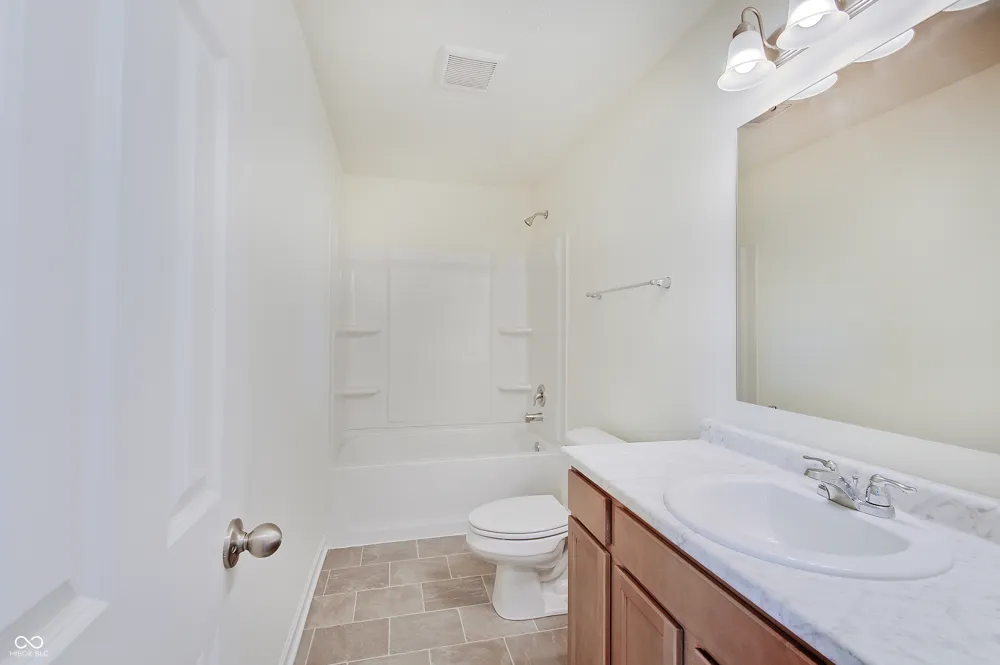 4975 E Daisy Lane Mooresville, IN 46158