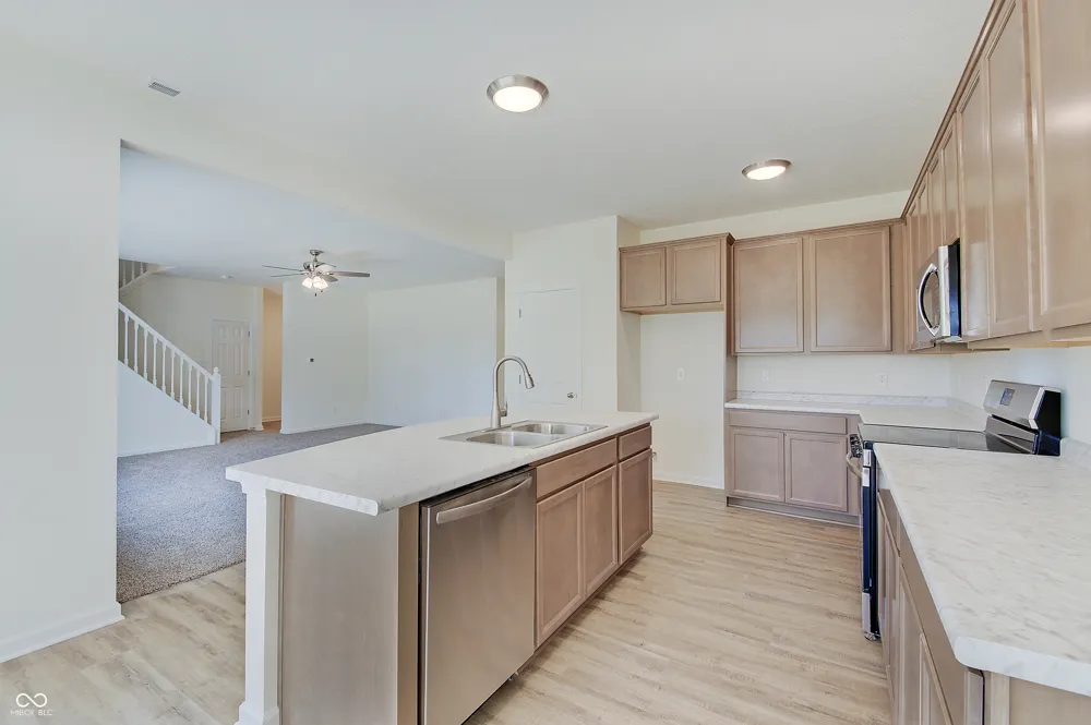 4975 E Daisy Lane Mooresville, IN 46158
