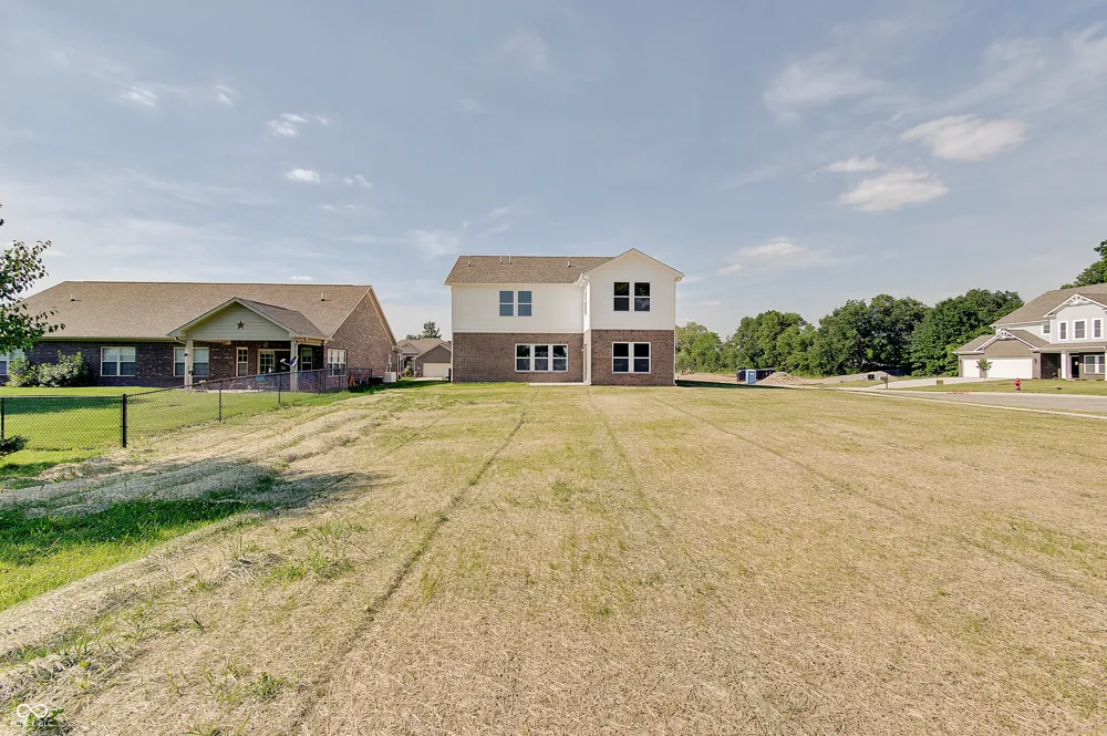 4975 E Daisy Lane Mooresville, IN 46158
