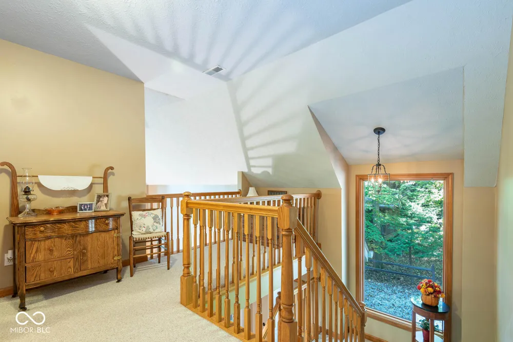 9002 E Agate Avenue Nashville, IN 47448