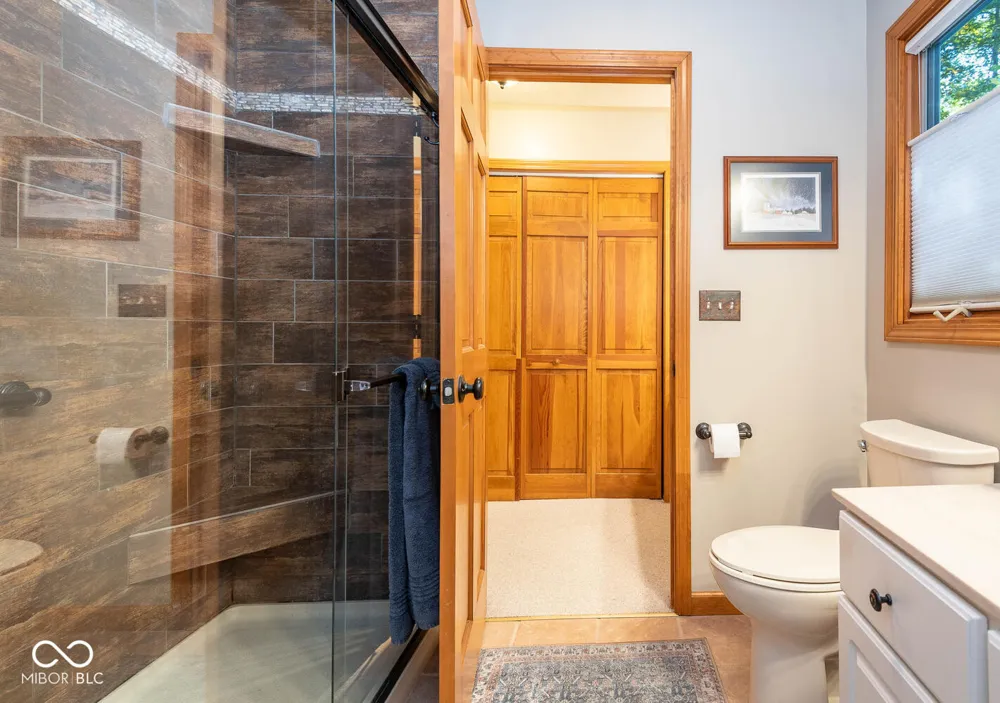 9002 E Agate Avenue Nashville, IN 47448