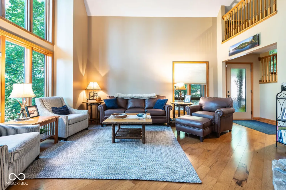 9002 E Agate Avenue Nashville, IN 47448