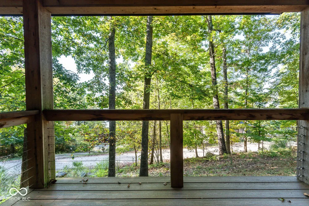 9002 E Agate Avenue Nashville, IN 47448