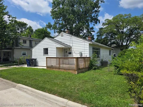 32004 Cheboygan Court