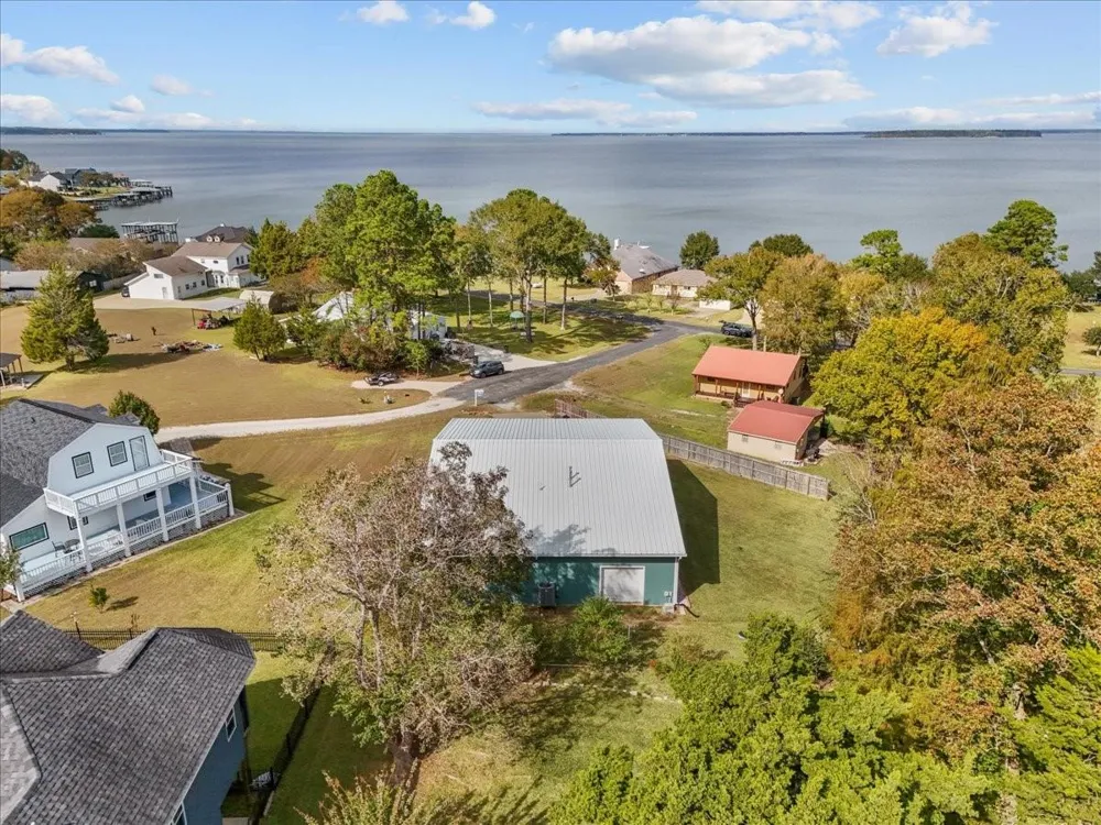 21 Flamingo Circle Coldspring, TX 77331