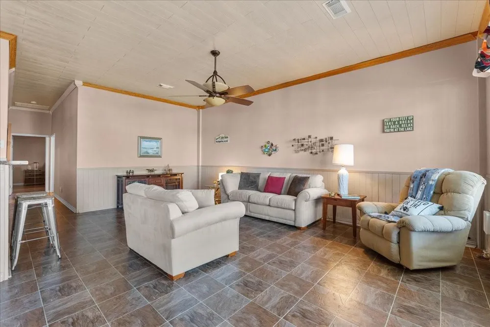 21 Flamingo Circle Coldspring, TX 77331