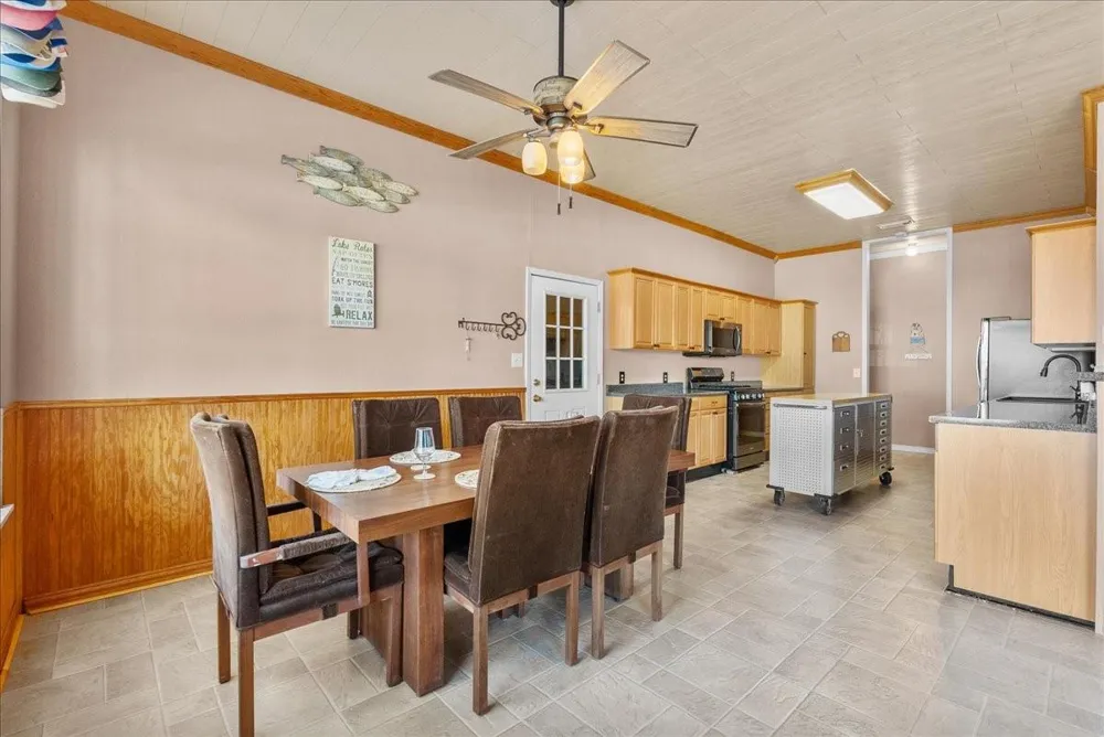 21 Flamingo Circle Coldspring, TX 77331