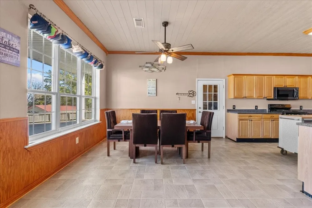 21 Flamingo Circle Coldspring, TX 77331