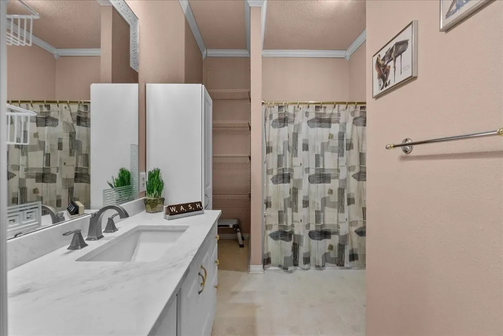 21 Flamingo Circle Coldspring, TX 77331