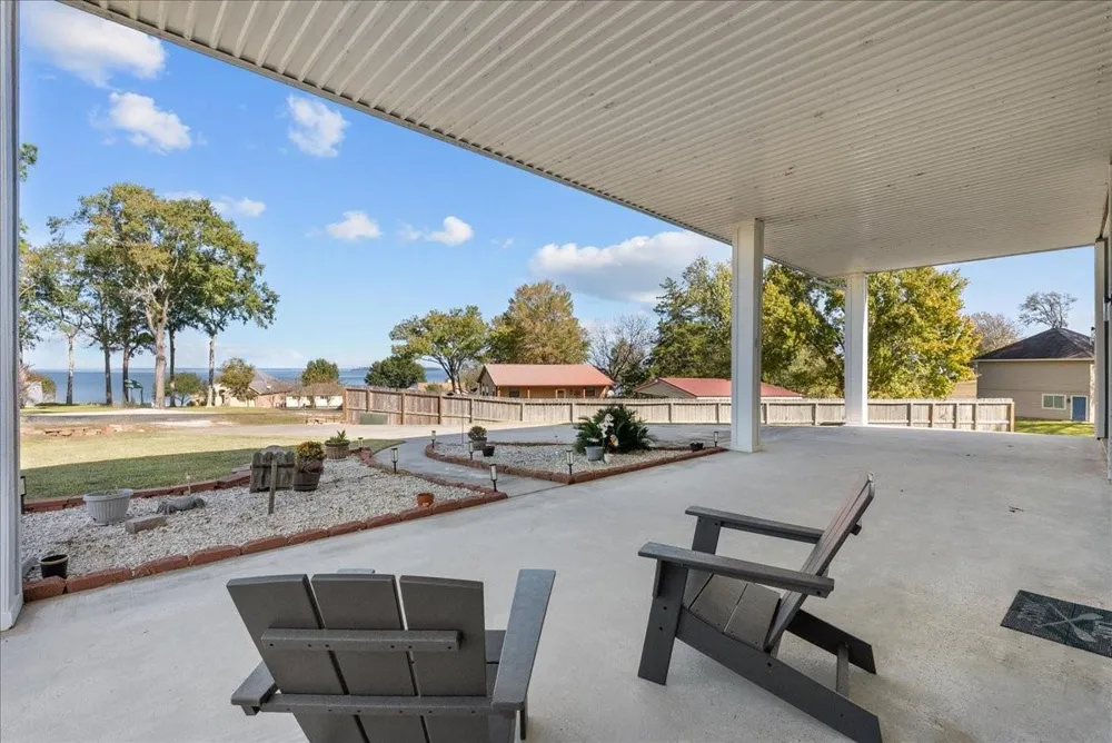 21 Flamingo Circle Coldspring, TX 77331