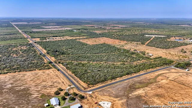 3530 E Cr 331 Jourdanton, TX 78026