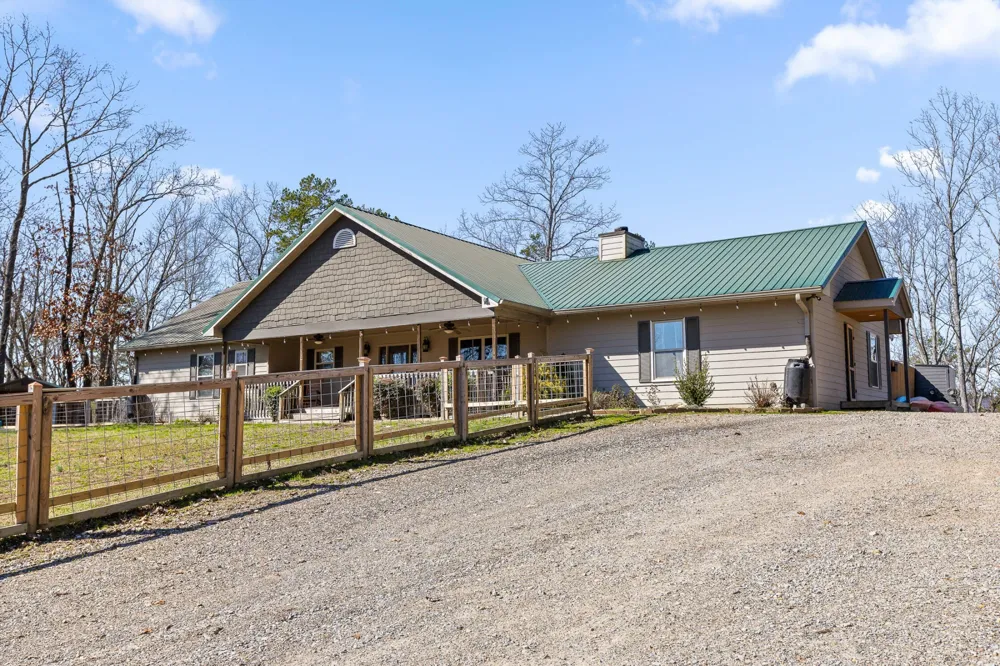 1080 Harp Switch Road Chickamauga, GA 30707