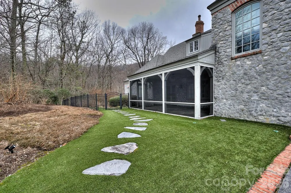 21 Eagle Rock Road Landrum, SC 29356