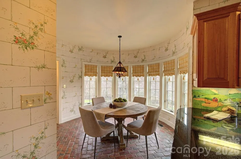 21 Eagle Rock Road Landrum, SC 29356