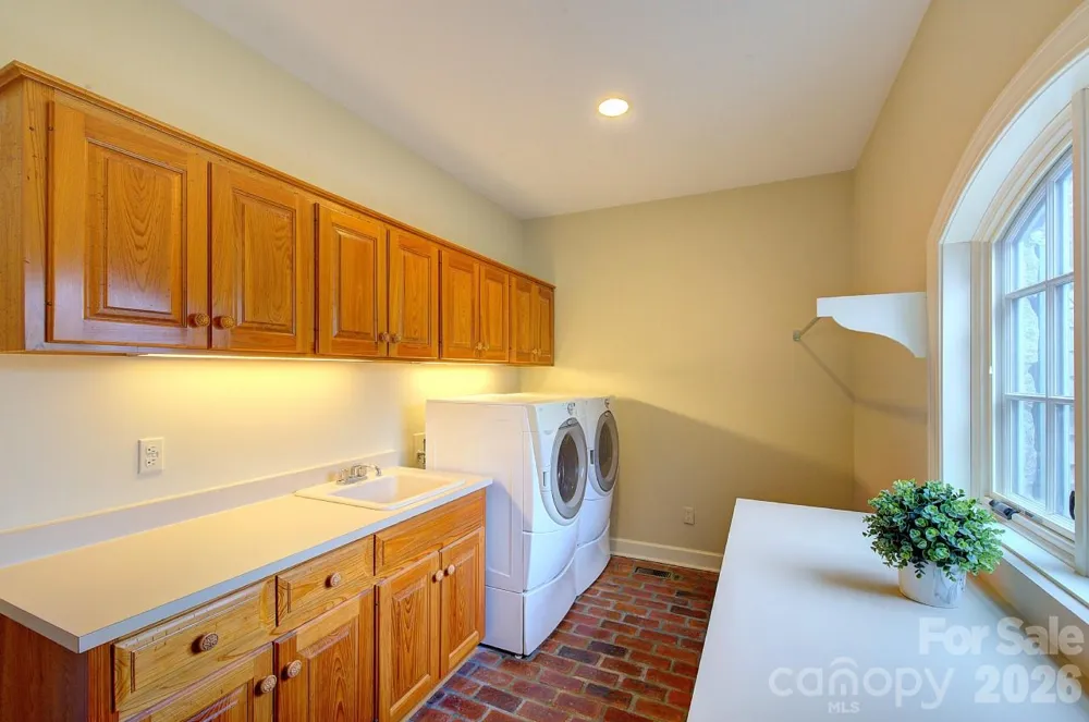 21 Eagle Rock Road Landrum, SC 29356