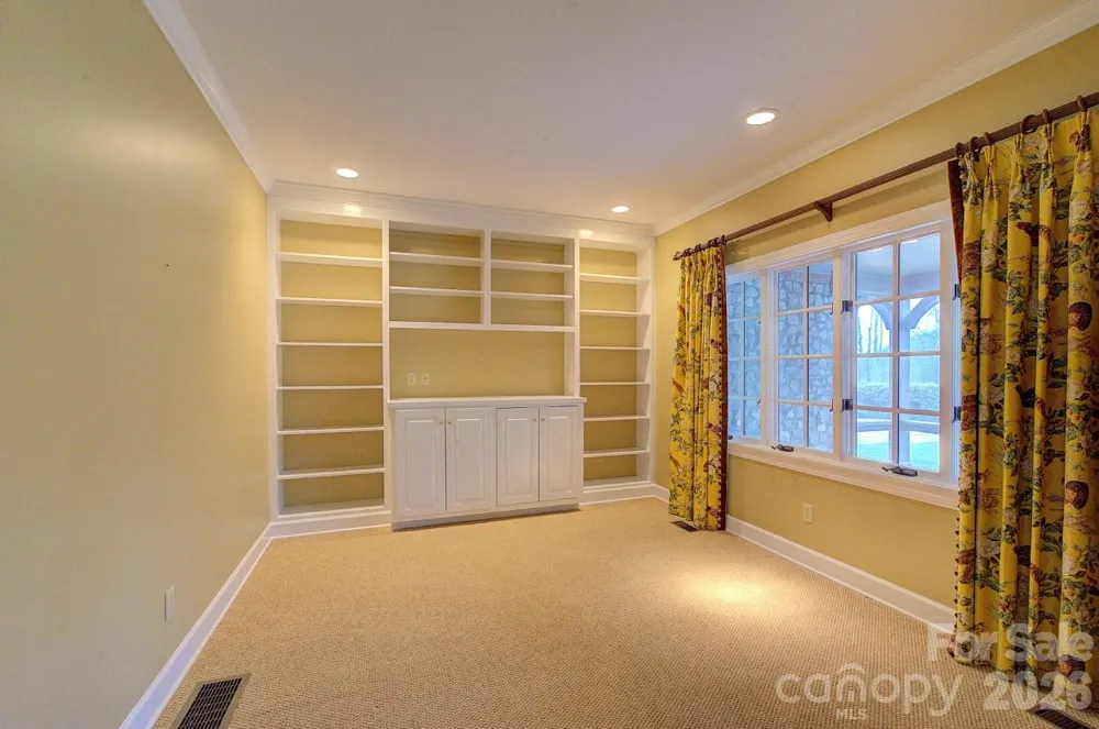 21 Eagle Rock Road Landrum, SC 29356