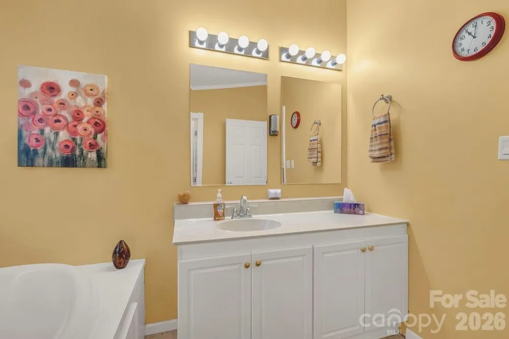 401 Lynn Gap Road Spruce Pine, NC 28777