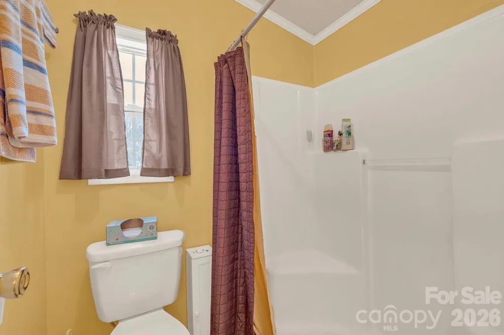 401 Lynn Gap Road Spruce Pine, NC 28777