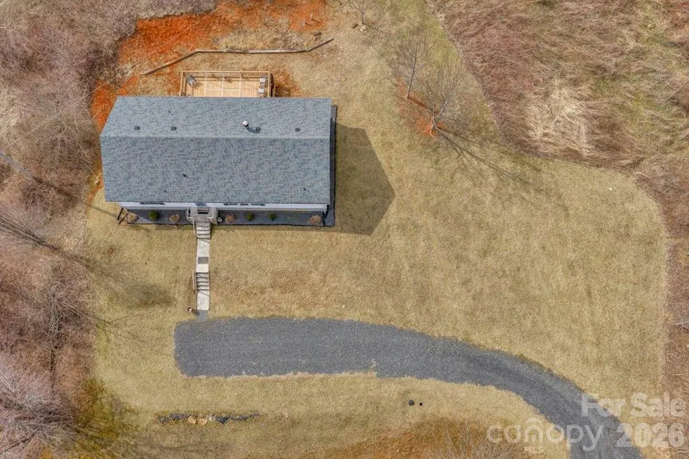 401 Lynn Gap Road Spruce Pine, NC 28777