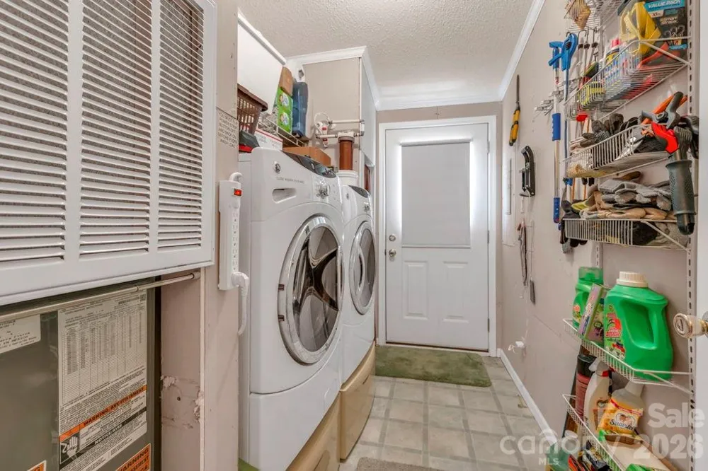 401 Lynn Gap Road Spruce Pine, NC 28777