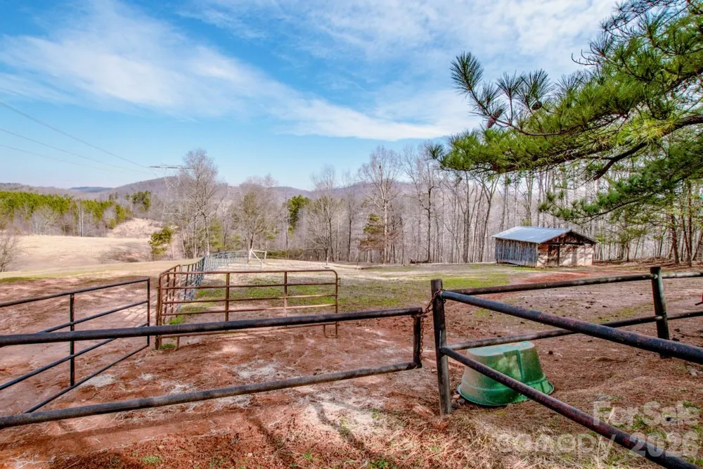 508 Liles Lane Hiddenite, NC 28636