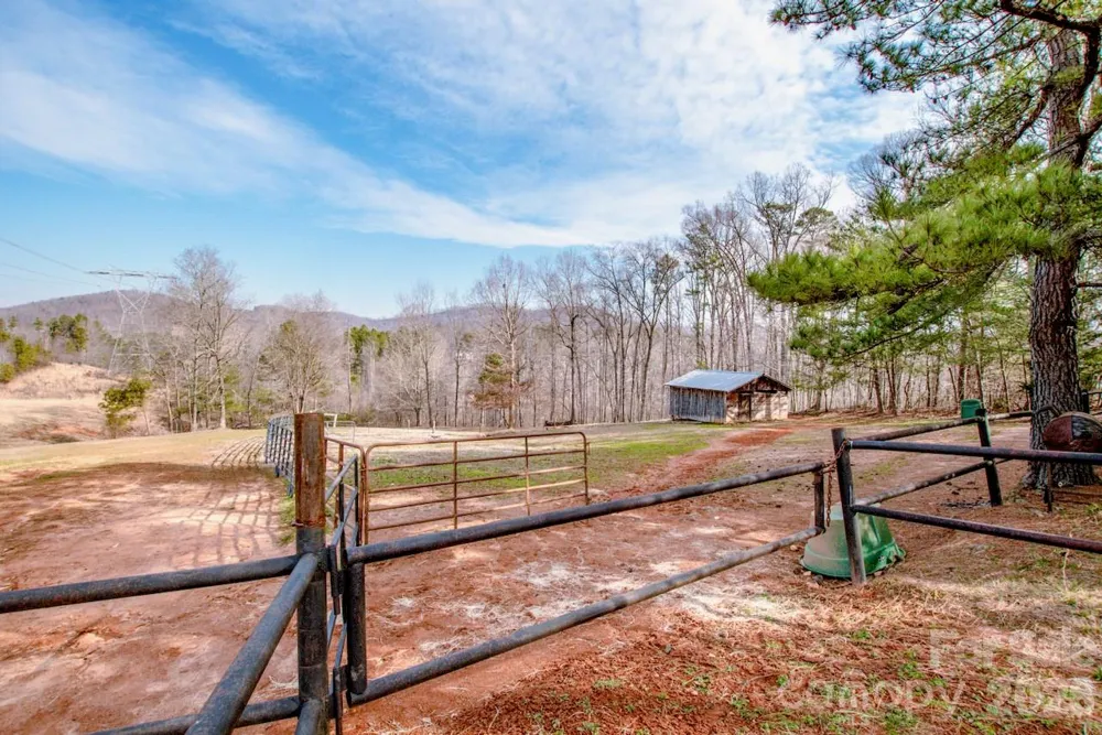 508 Liles Lane Hiddenite, NC 28636