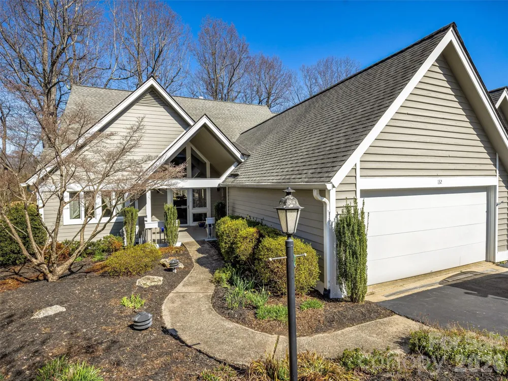132 Overlook Drive Flat Rock, NC 28731