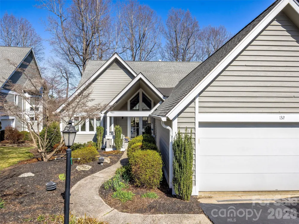132 Overlook Drive Flat Rock, NC 28731