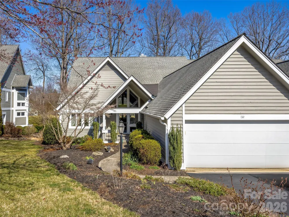 132 Overlook Drive Flat Rock, NC 28731