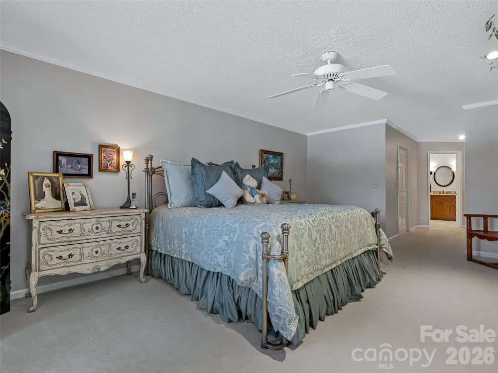 132 Overlook Drive Flat Rock, NC 28731