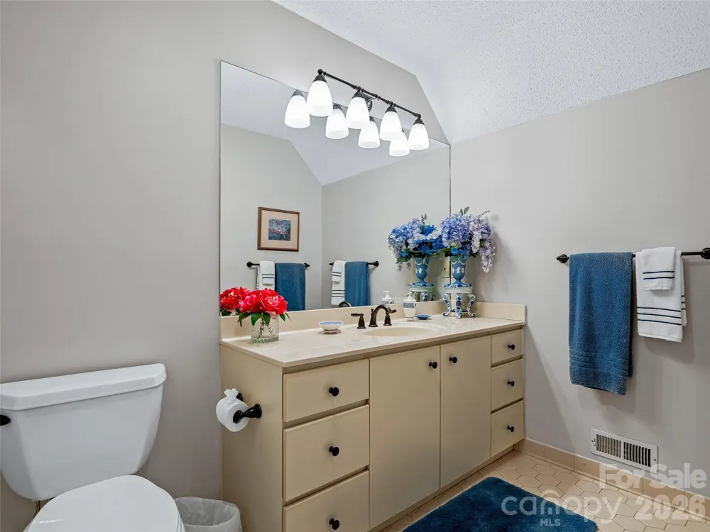 132 Overlook Drive Flat Rock, NC 28731