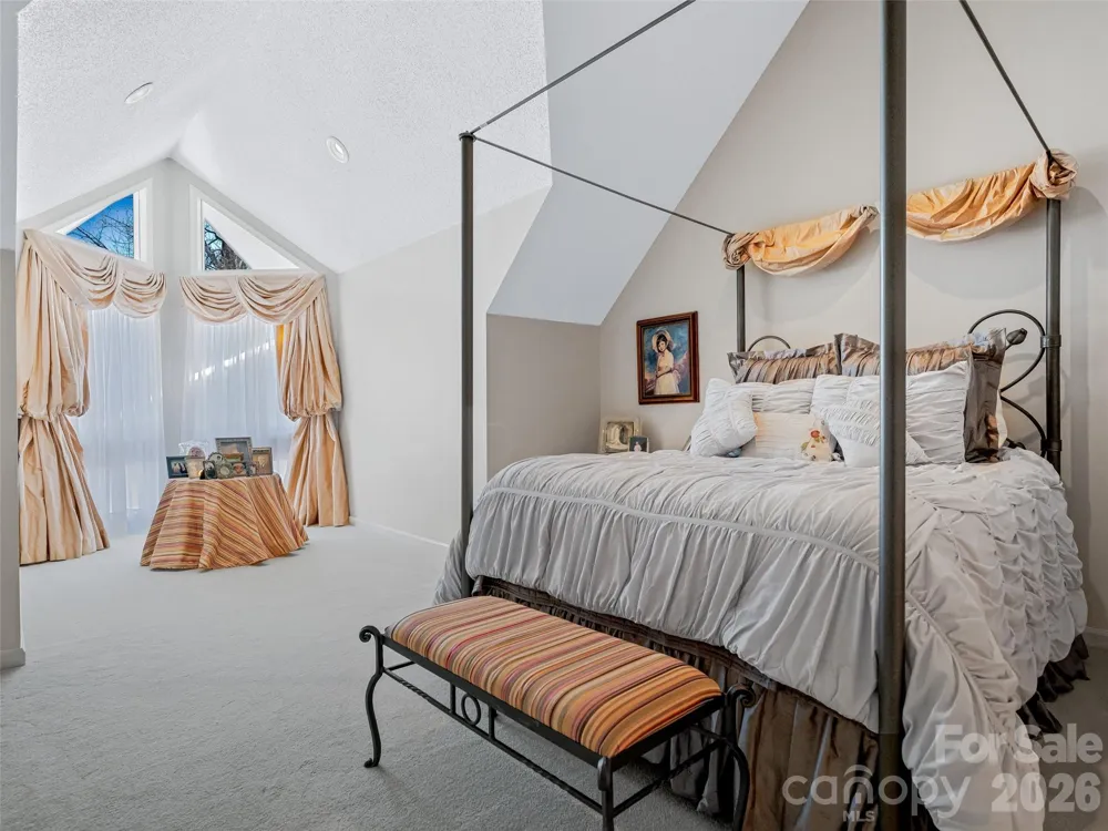 132 Overlook Drive Flat Rock, NC 28731