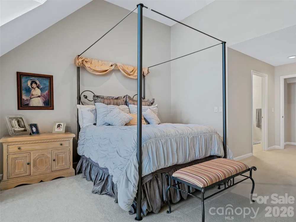 132 Overlook Drive Flat Rock, NC 28731