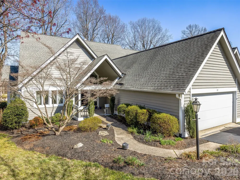 132 Overlook Drive Flat Rock, NC 28731