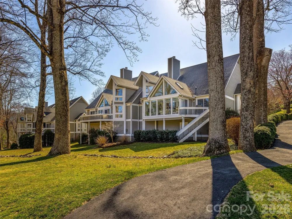 132 Overlook Drive Flat Rock, NC 28731