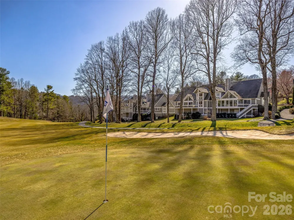 132 Overlook Drive Flat Rock, NC 28731