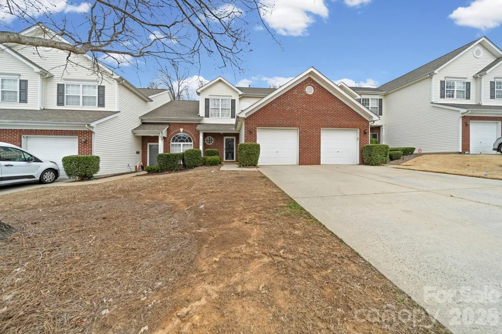 12429 Stratfield Place Circle Pineville, NC 28134