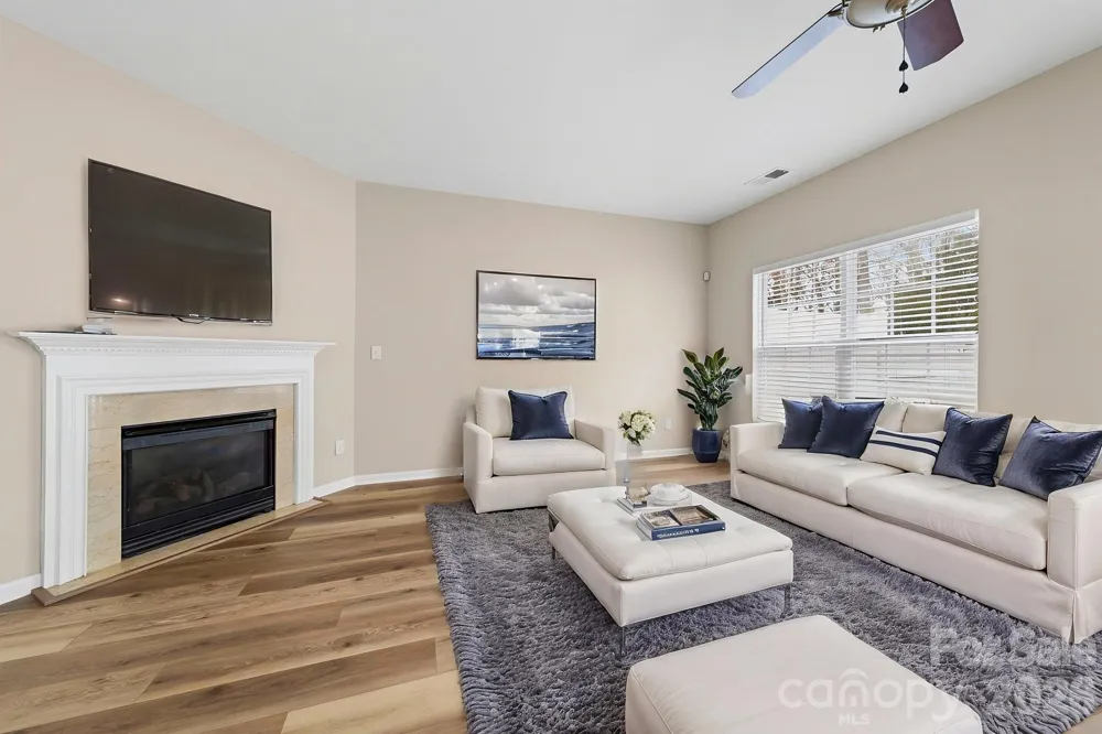 12429 Stratfield Place Circle Pineville, NC 28134