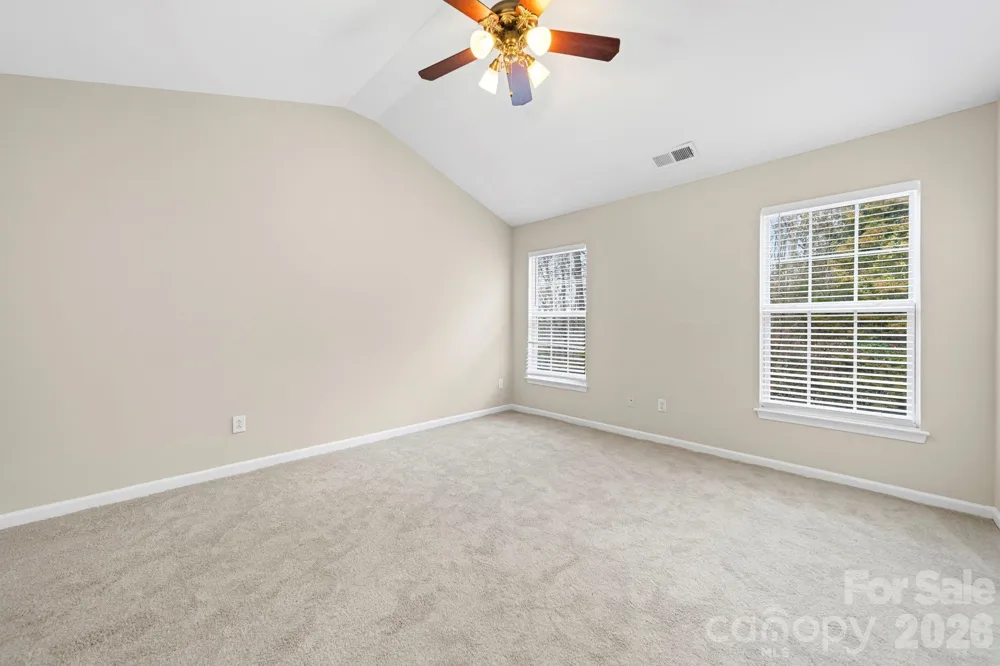 12429 Stratfield Place Circle Pineville, NC 28134