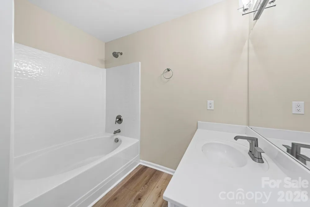 12429 Stratfield Place Circle Pineville, NC 28134