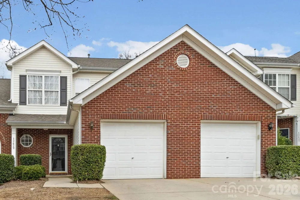 12429 Stratfield Place Circle Pineville, NC 28134