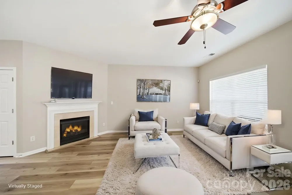 12429 Stratfield Place Circle Pineville, NC 28134
